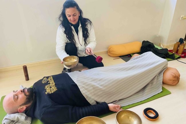 Yoga Class Chania - Sound Healing Training Seminar with Tibetan Singing Bowls
