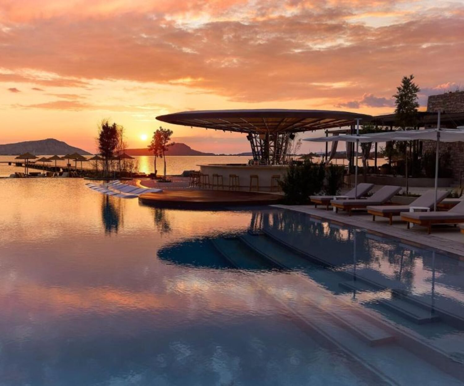 Sound Bath at W Costa Navarino - Manolis Zografakis Sound Healer