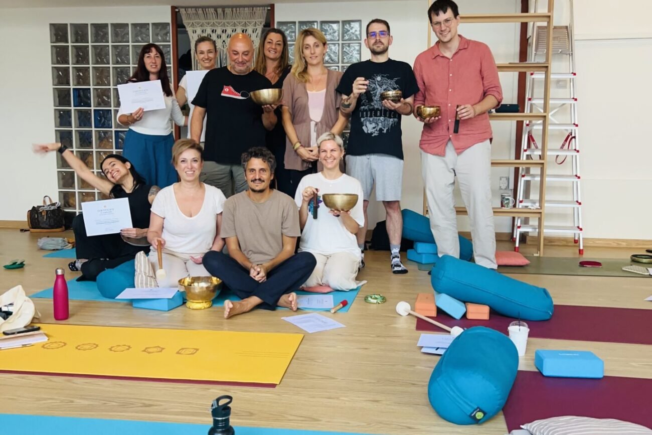 Sound Healing Training Seminar with Tibetan Singing Bowls in Athens Greece - Εκπαιδευτικό σεμινάριο με ηχογαβάθες στην Αθήνα - Σεμινάριο ηχοθεραπείας