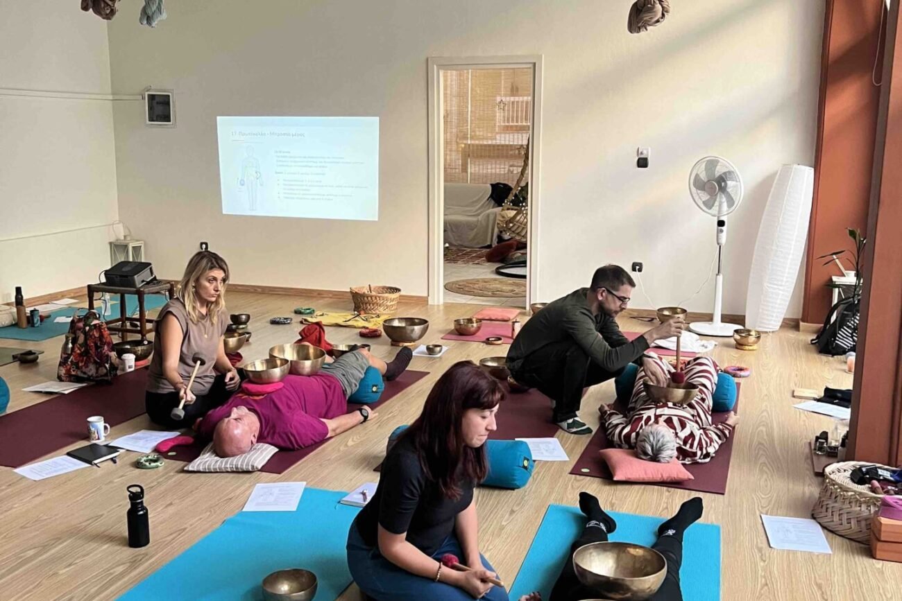 Sound Healing Training Seminar with Tibetan Singing Bowls in Athens Greece - Εκπαιδευτικό σεμινάριο με ηχογαβάθες στην Αθήνα - Σεμινάριο ηχοθεραπείας