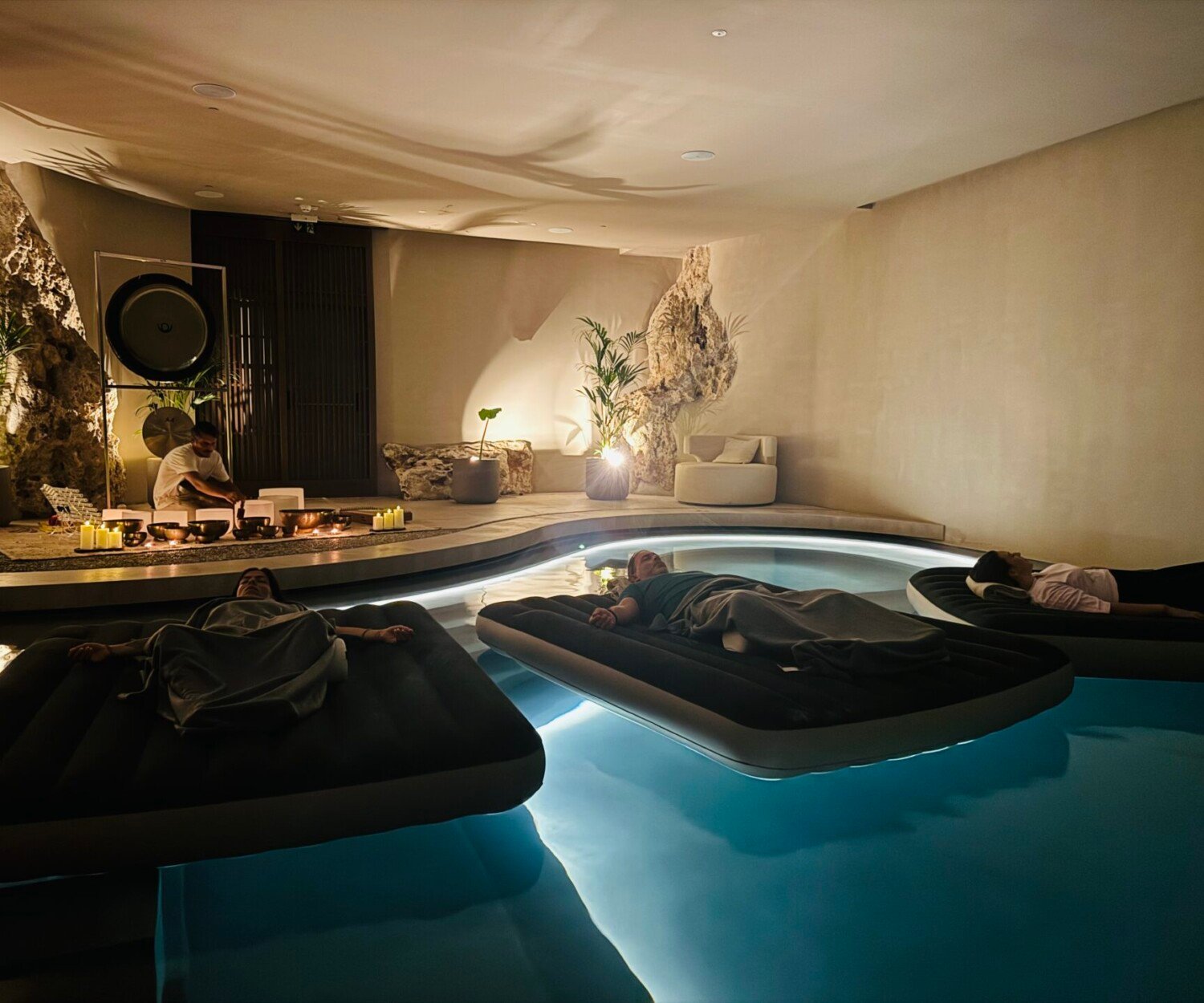 Floating sound bath with sound healer Manolis Zografakis at JW Marriott Crete